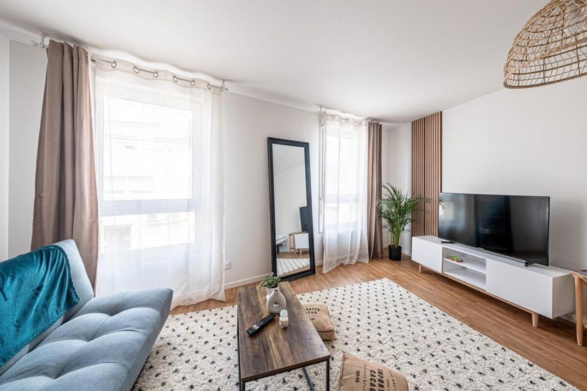 Studio Disneyland En 10 Min Paris 30 Min Монтеврен Экстерьер фото