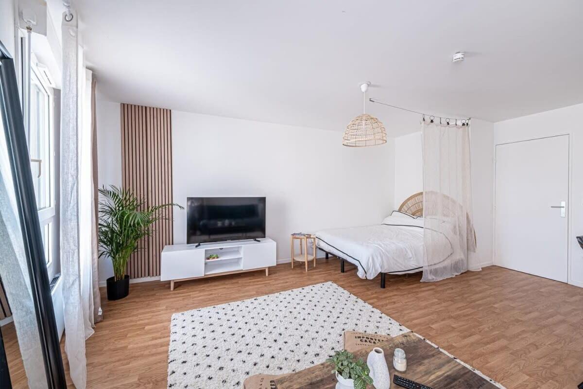 Studio Disneyland En 10 Min Paris 30 Min Монтеврен Экстерьер фото
